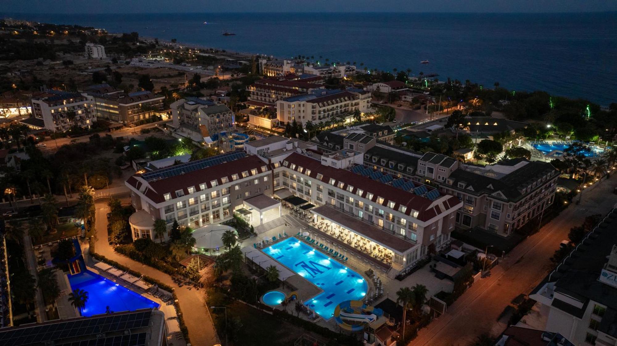 White Lilyum Hotel أنطاليا المظهر الخارجي الصورة