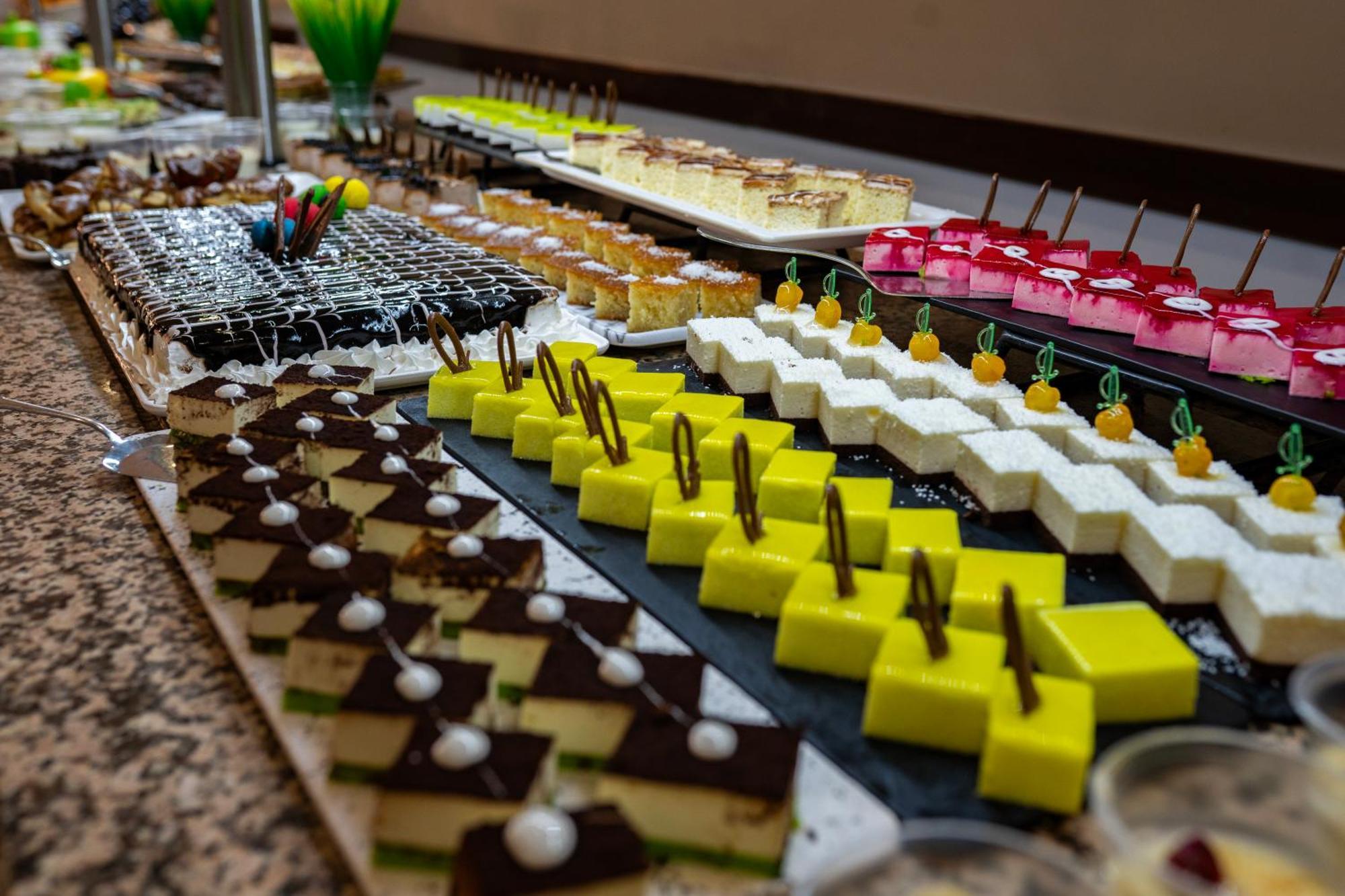 White Lilyum Hotel أنطاليا المظهر الخارجي الصورة